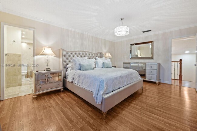 Building Photo - 1211 Algeria Ave