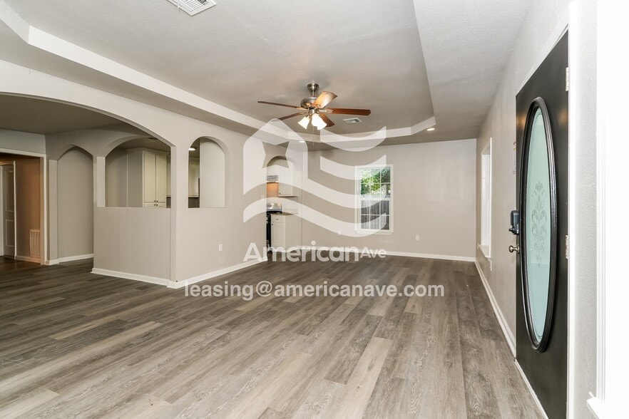 Building Photo - 1868 N Madison Pl