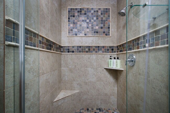 Building Photo - 107 Wickford Way