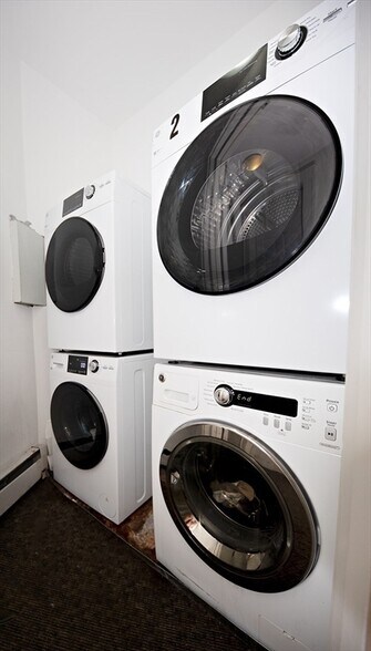 Building Photo - 432 Norfolk St