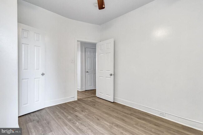 Building Photo - 3027 Walbrook Ave
