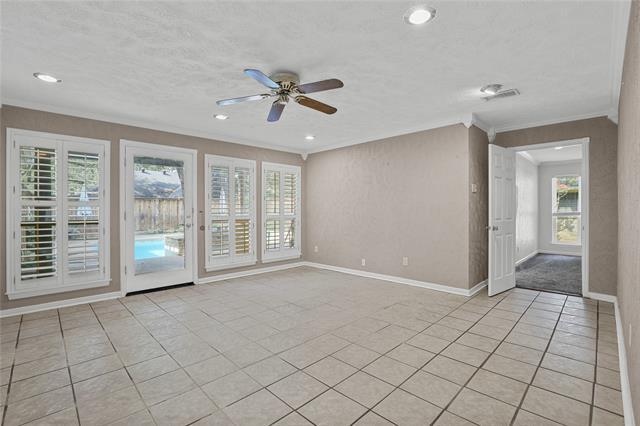 Building Photo - 3321 Heather Hill Dr