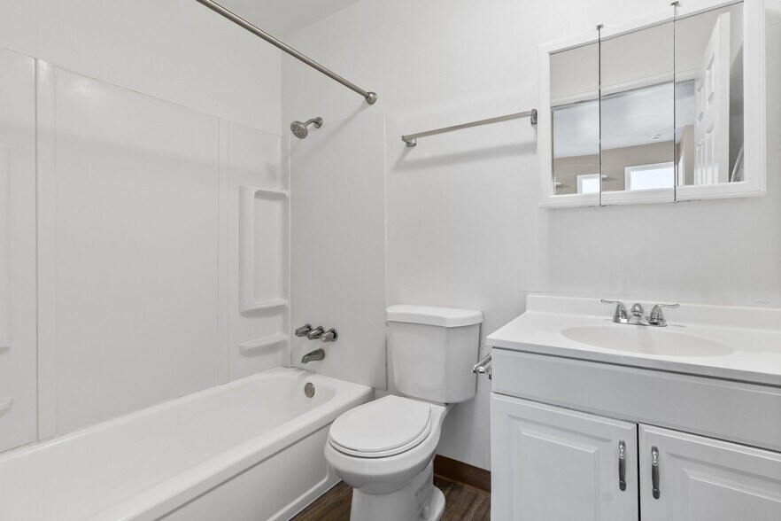 Building Photo - 4021 Goodell Ln