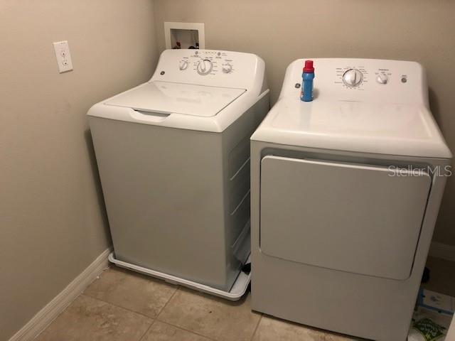 Building Photo - 10645 Standing Stone Dr