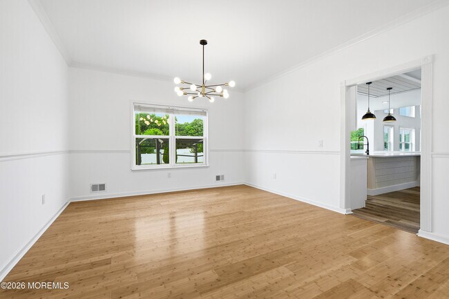 Building Photo - 10 Etty Ct