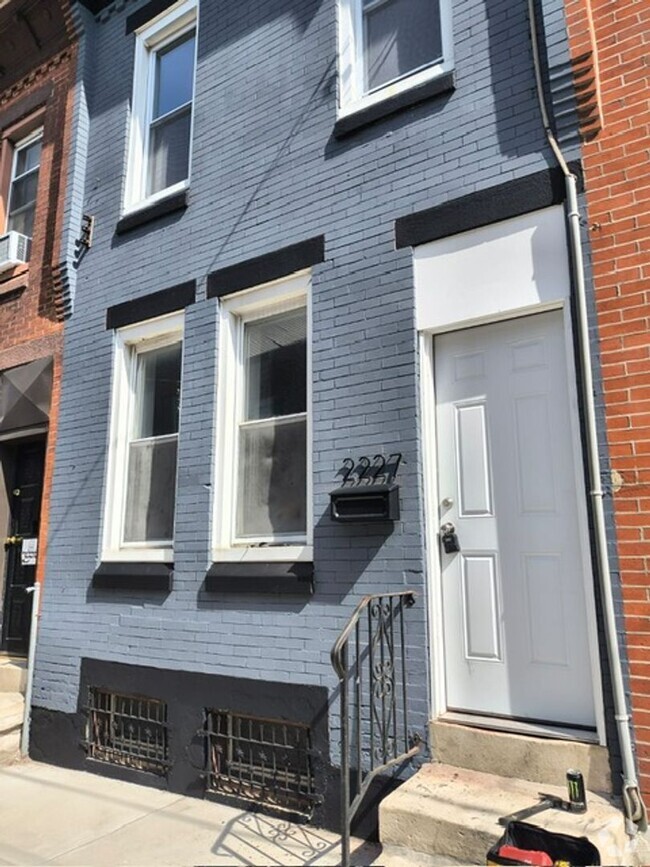 Building Photo - Point Breeze Beauty