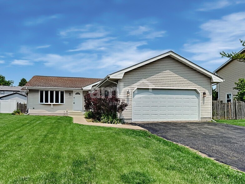 Primary Photo - 6605 Goldhaber Ln