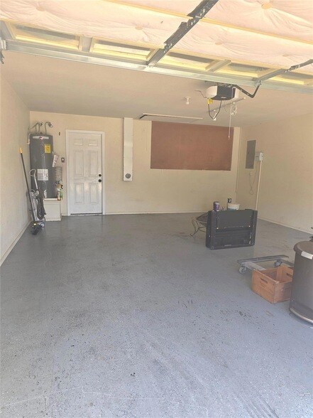 Building Photo - 1811 W Spanish Oak Dr