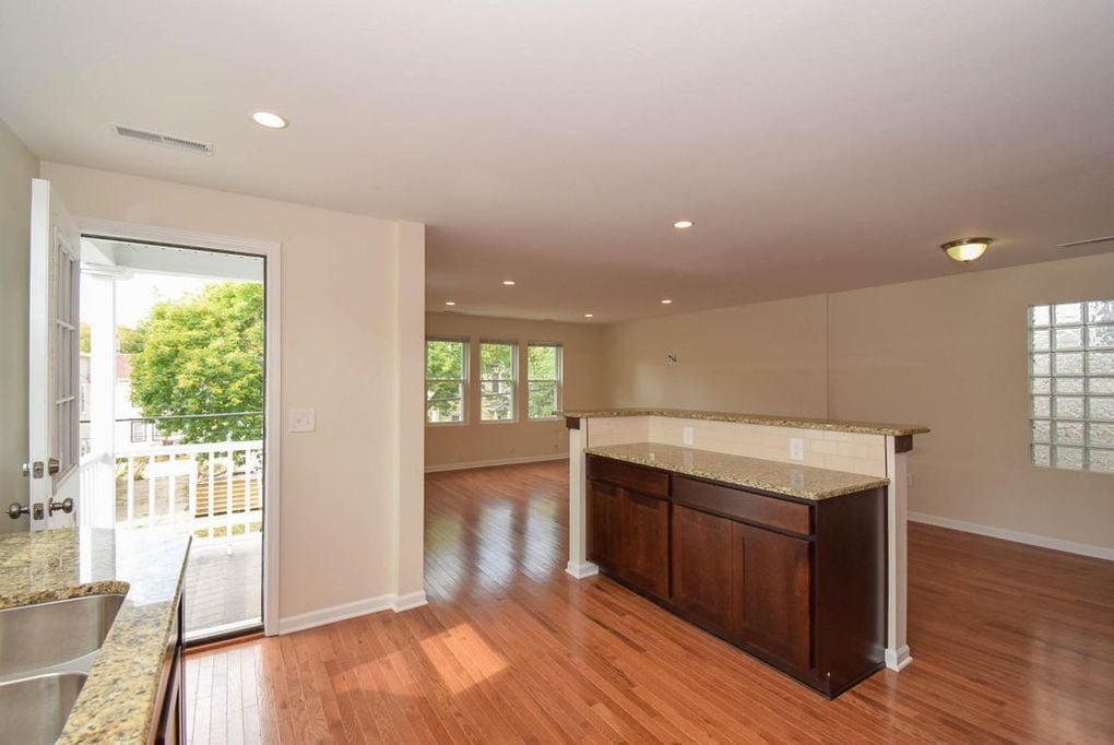 Building Photo - 1744 Arlington N Pl