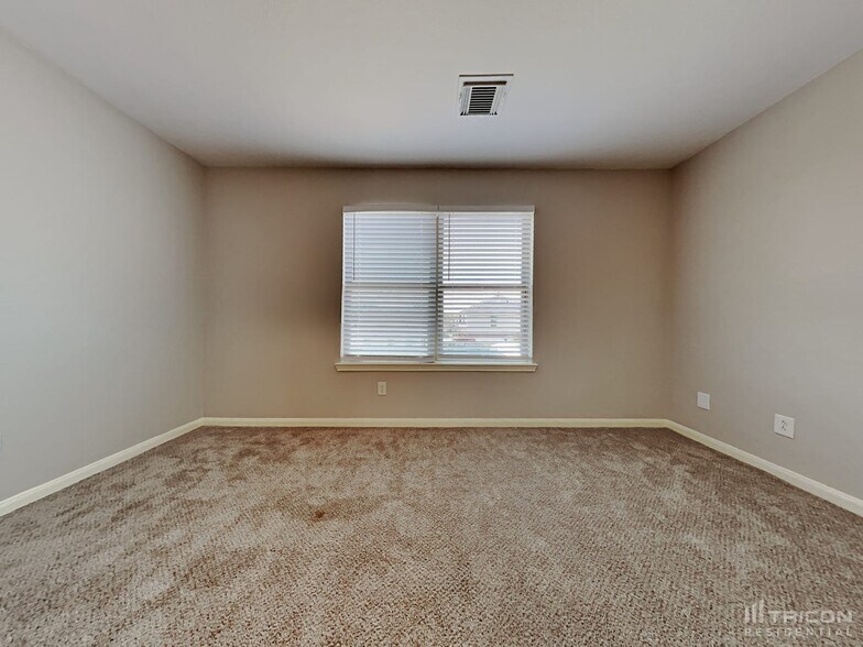 Building Photo - 18127 Tawnas Way Ln