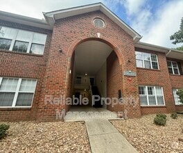 Building Photo - 1513 Kenmore Dr