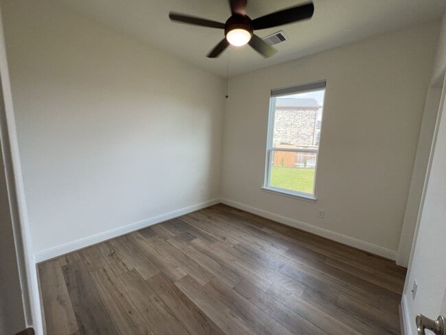 Building Photo - 2885 Grand Anse Dr