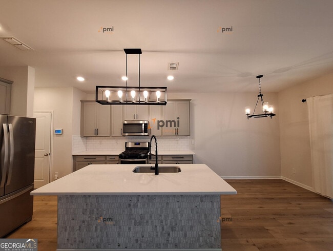 Building Photo - 4644 Piston Jct SW