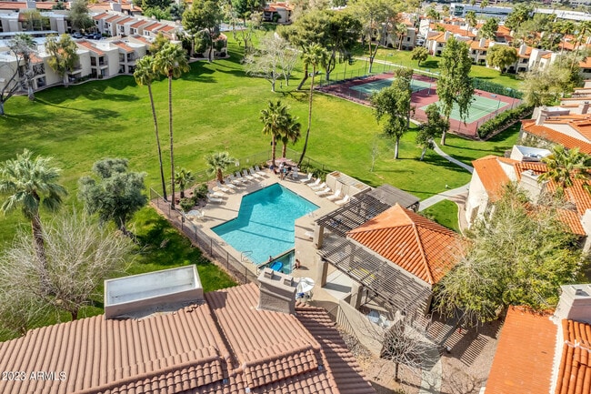 Building Photo - 9430 E Mission Ln