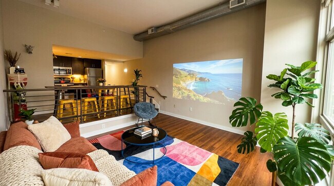 Building Photo - 2000 U.S. 29-SI ID1511358P