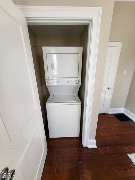 Building Photo - 1912 N Talbott St