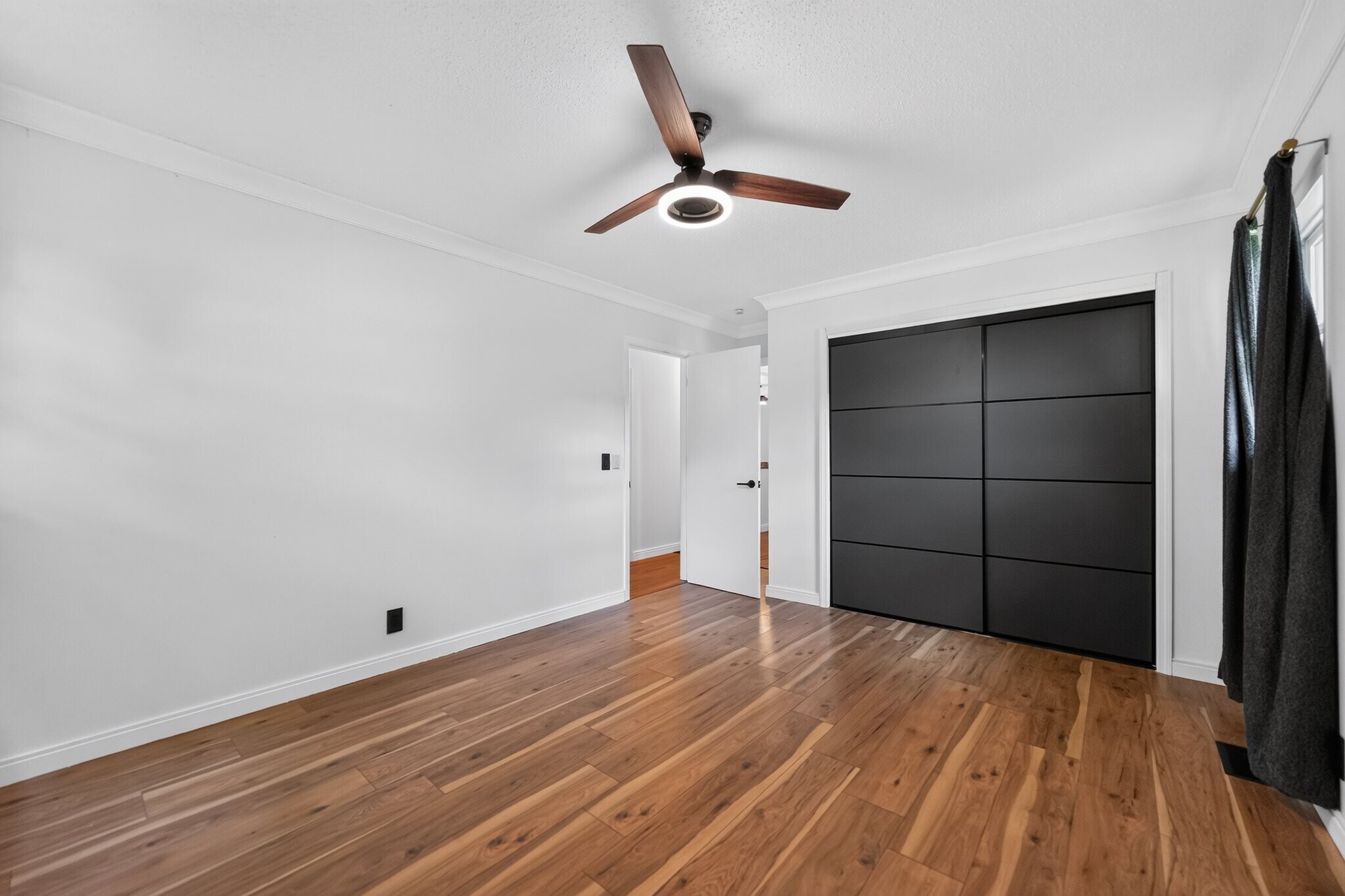 Building Photo - 3906 Pickett Dr SW