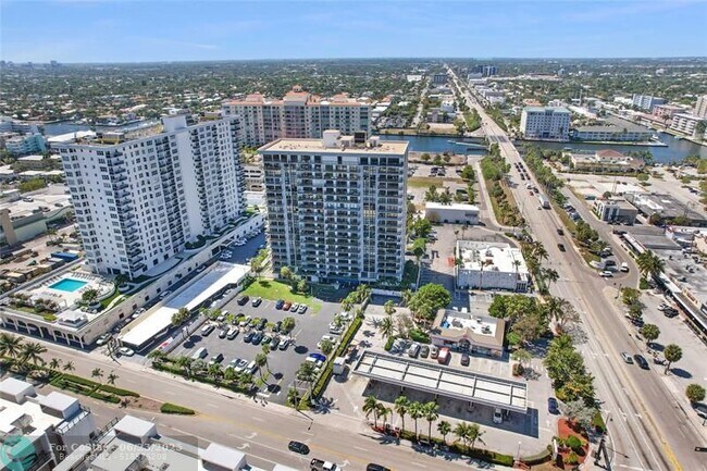 Building Photo - 3031 N Ocean Blvd
