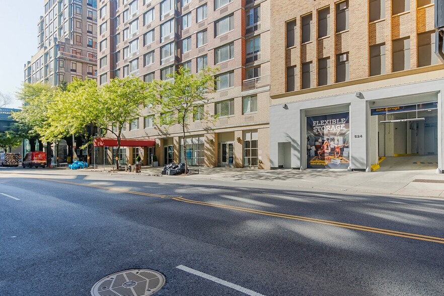 Building Photo - 535 W 23rd St