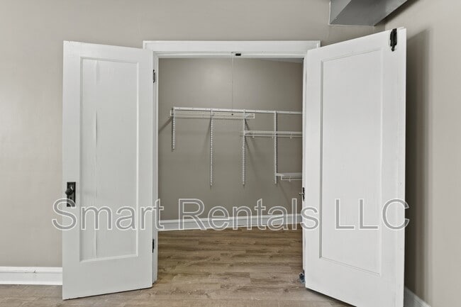 Building Photo - 4523 Gravois Ave