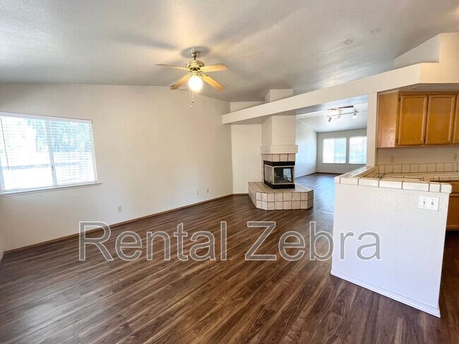 Building Photo - 3487 Tres Logos Dr