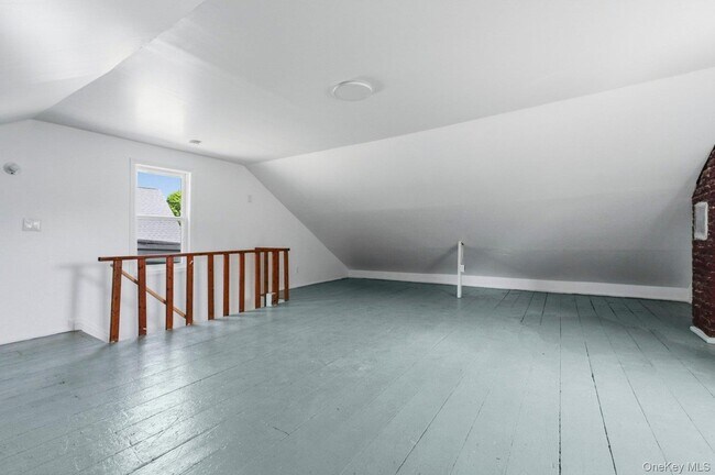 Building Photo - 457 1st St