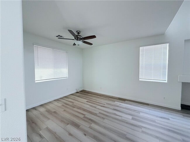 Building Photo - 9584 Withering Pine St