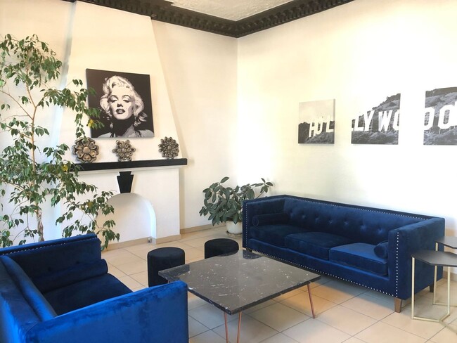 Interior Photo - Val D&#39; Kingsley LLC