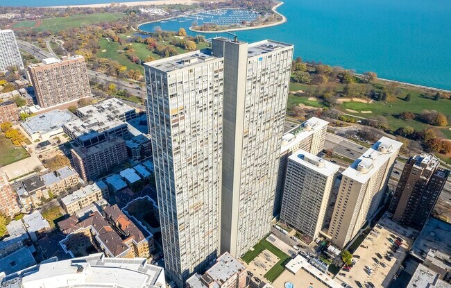 Building Photo - 655 W Irving Park Rd