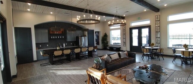 Building Photo - 331 Dalriada Blvd