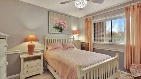 Building Photo - 402 Sea Oats Dr