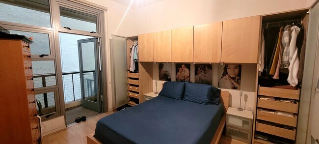 Building Photo - 133 The Promenade N