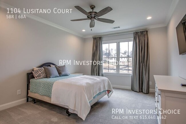 Building Photo - 1104 Lusitano Ct