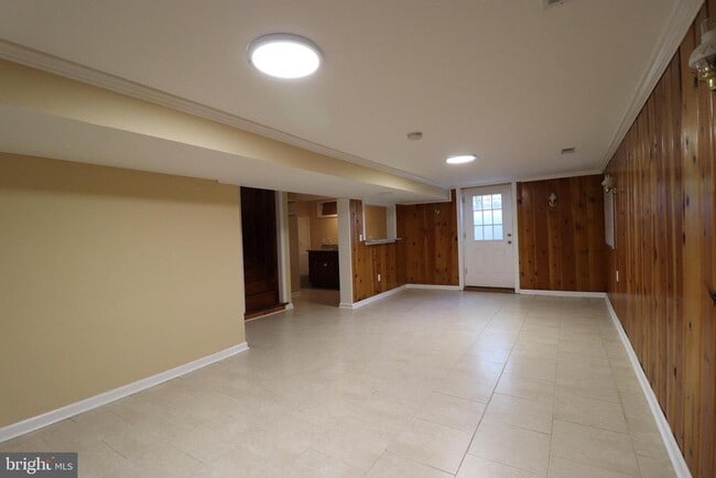 Building Photo - 4006 Buckman Rd