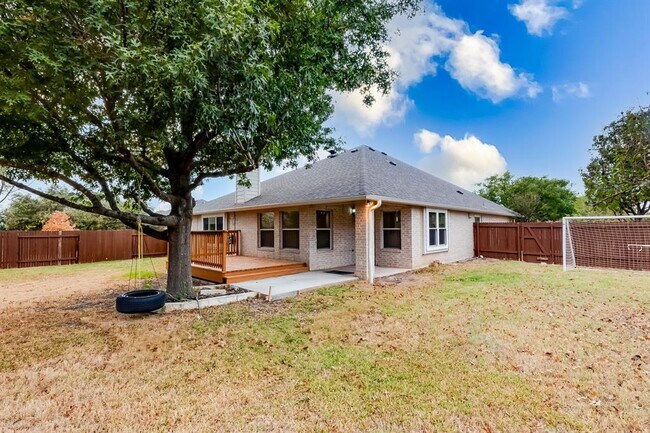 Building Photo - 15437 Fisher Island Dr