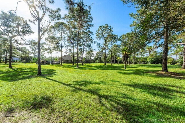 Building Photo - 14087 Coco Plum Rd