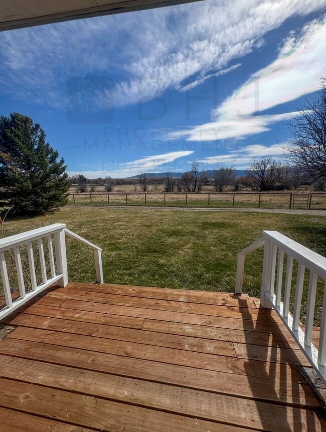 Building Photo - 4 BEDROOM / 2 BATH HOME IN SCSD1!