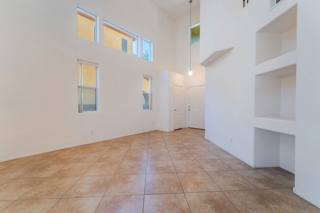 Building Photo - 5258 Andreas Canyon Ct