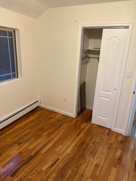 bedroom 2 - 13551 223rd St