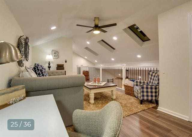 Building Photo - 520 W Bluff St