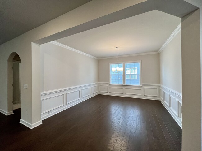 Building Photo - 25017 Westwick Ln