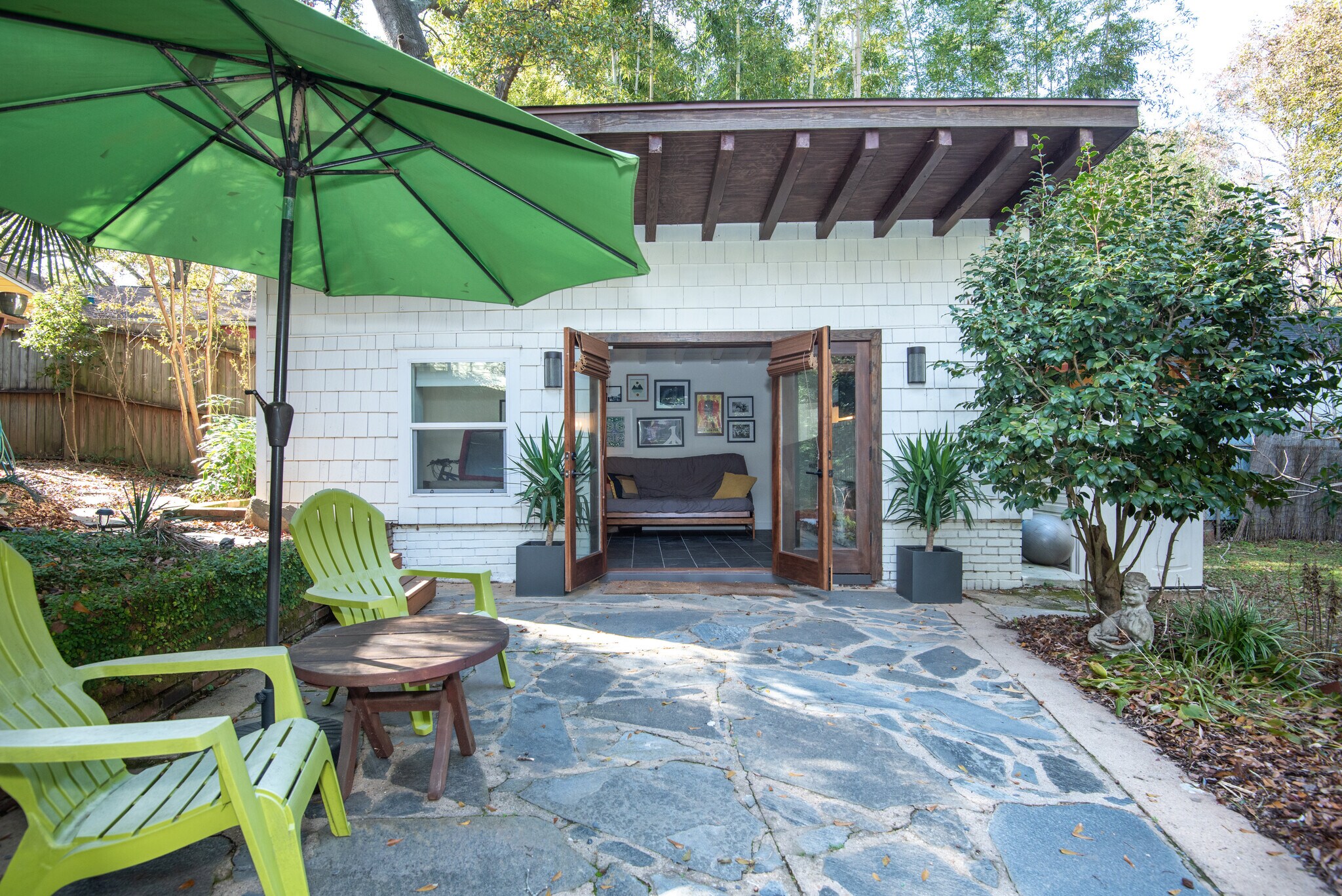 Building Photo - 1096 Oakfield Dr SE