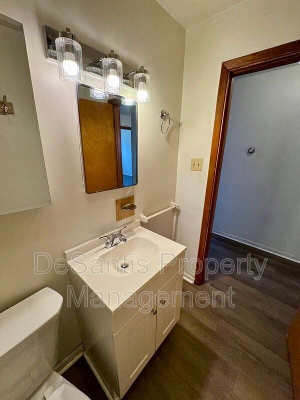 Building Photo - 212 N Highland Ave