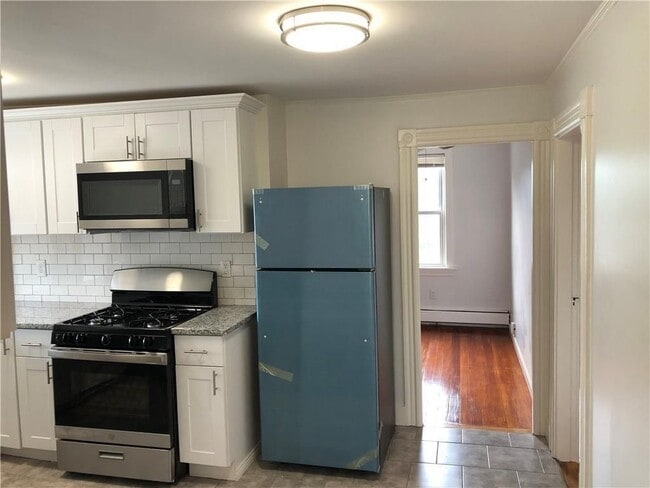 Building Photo - 299 State St