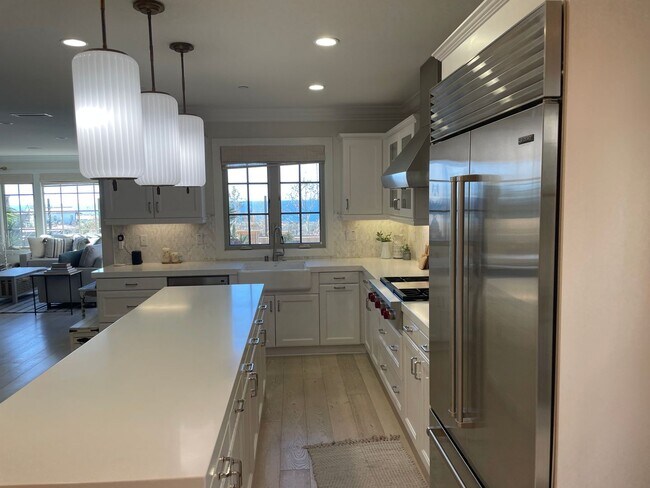 Building Photo - 3 bd/3.5 Ba Sea Summit Panoramic Ocean View Home in San Clemente!