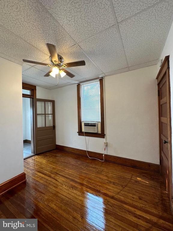 Building Photo - 239 N Stratton St