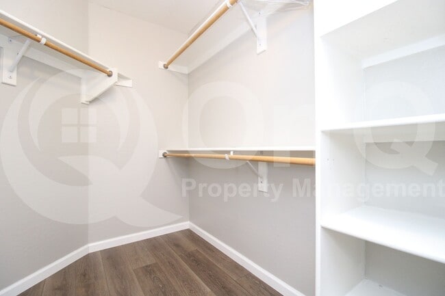 Building Photo - 24638 N 65th Ave