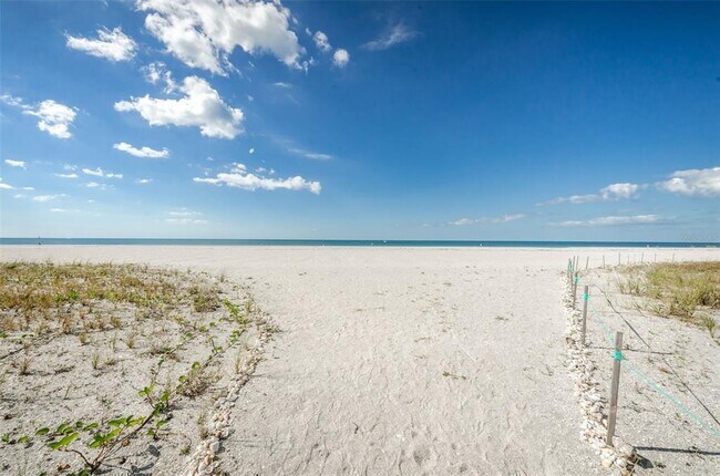 Building Photo - 1460 Gulf Blvd