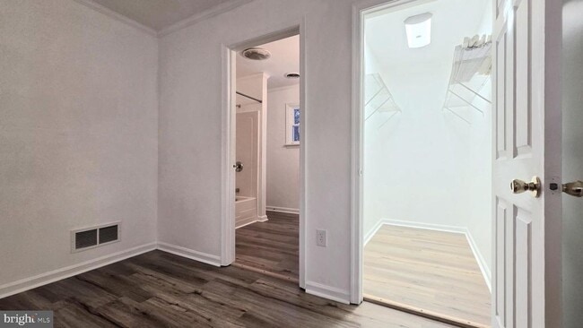 Building Photo - 392 Lafferty Ln