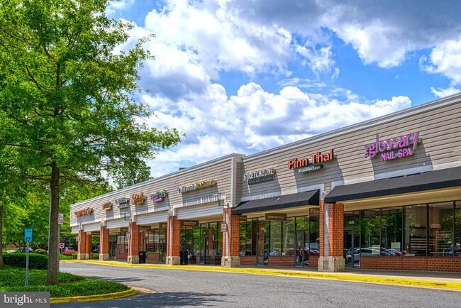 Building Photo - 1565 Church Hill Pl